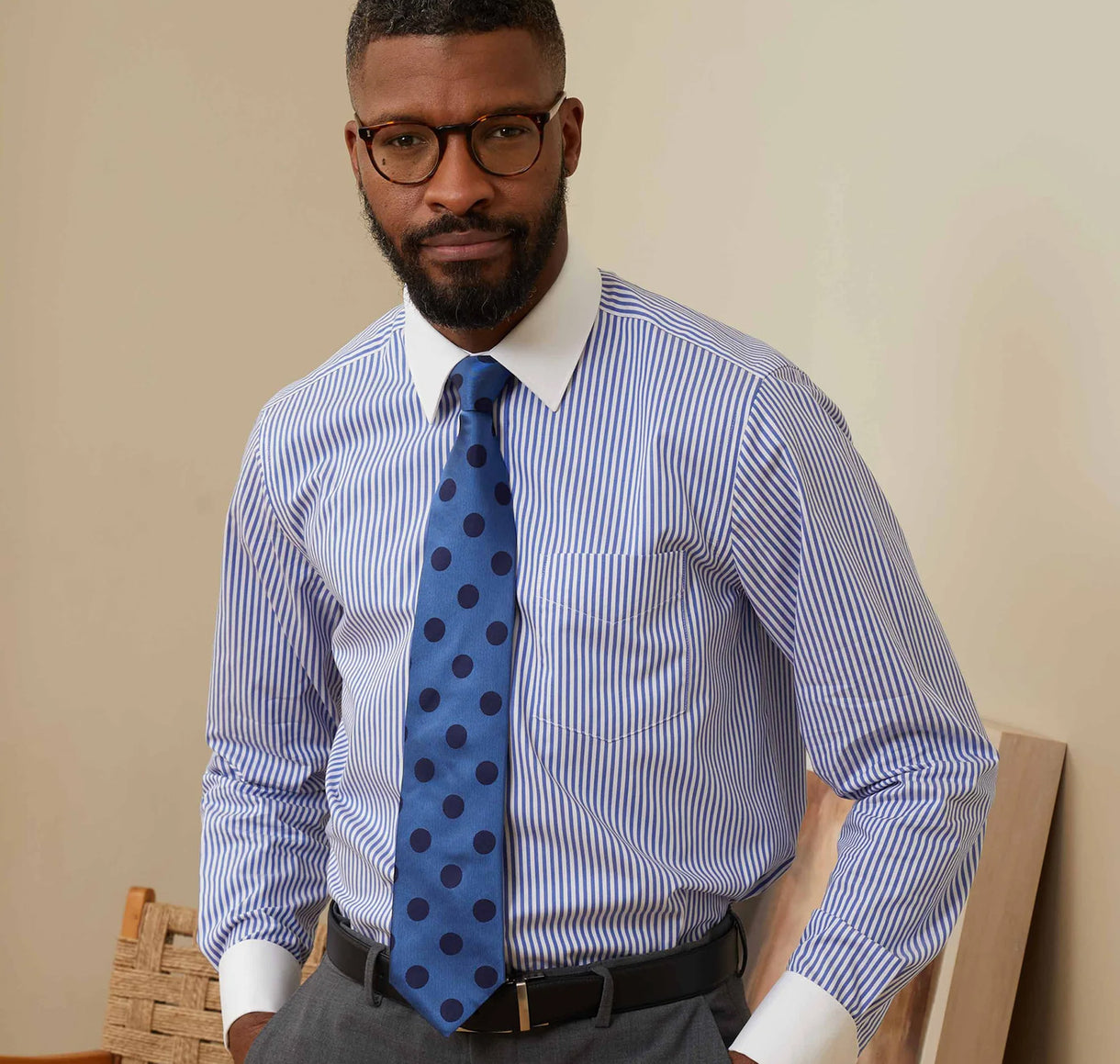 Men's blue and white stripe Winchester shirt with silk tie