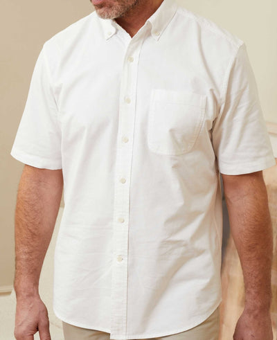 Men's White Short Sleeve Oxford Casual Shirt