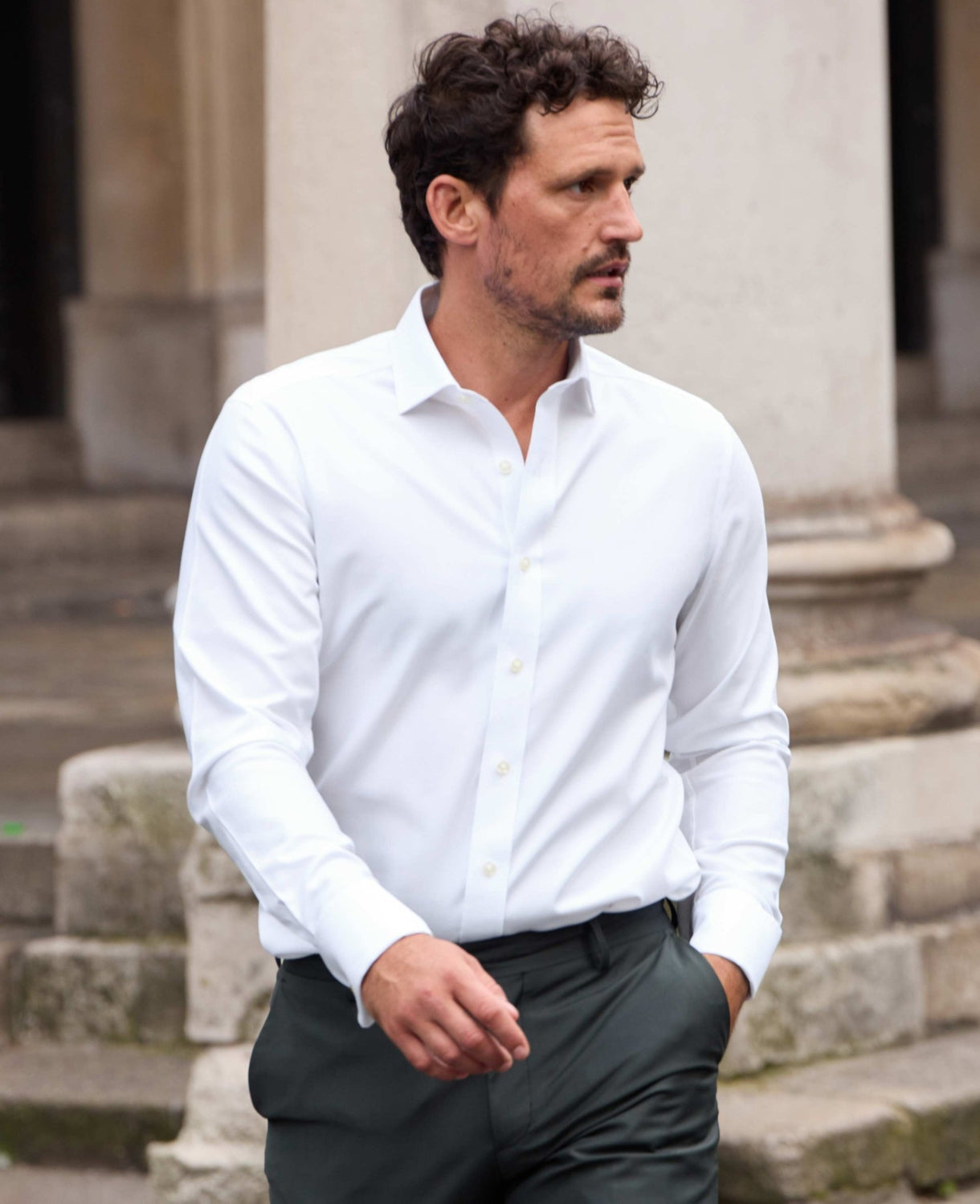 white cotton herringbone slim fit formal shirt double cuff 1504wht model image 4