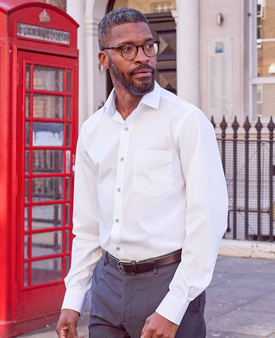 Men's White Cotton Poplin Classic Fit Formal Shirt model image