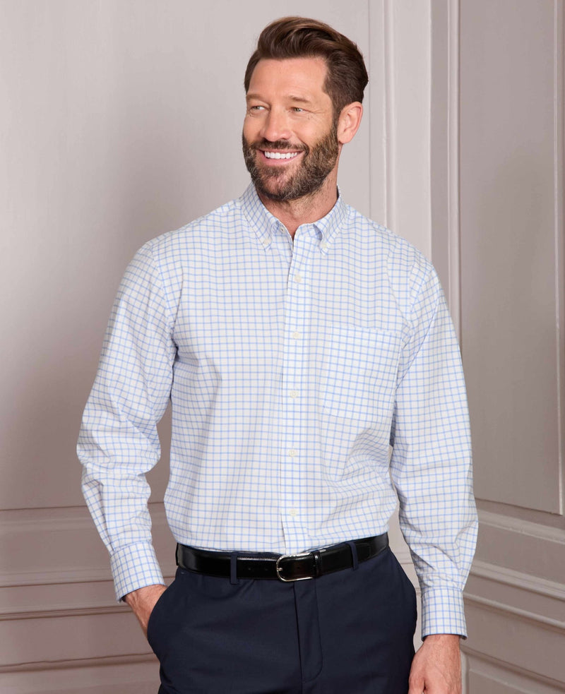 Men's White Sky Blue Stretch Cotton Classic Fit Button-Down Check Casual Shirt model image