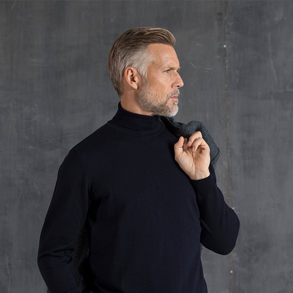 How to Dress Like a Style Icon