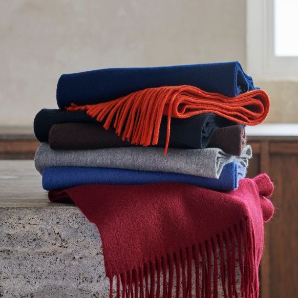 The Five Best Ways to Tie a Scarf