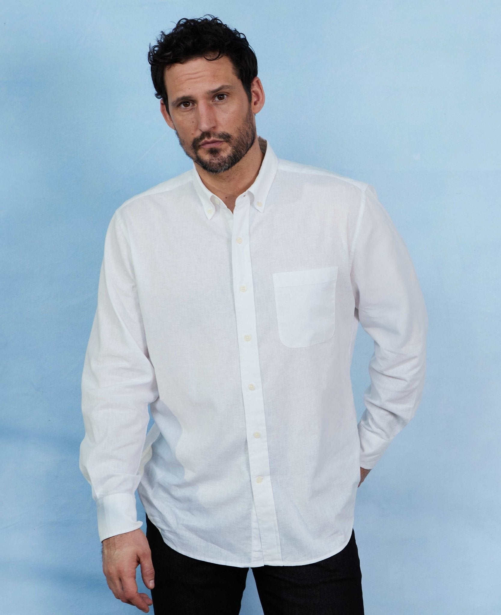 Men's White Linen-Blend Classic Fit Casual Shirt | Savile Row Company