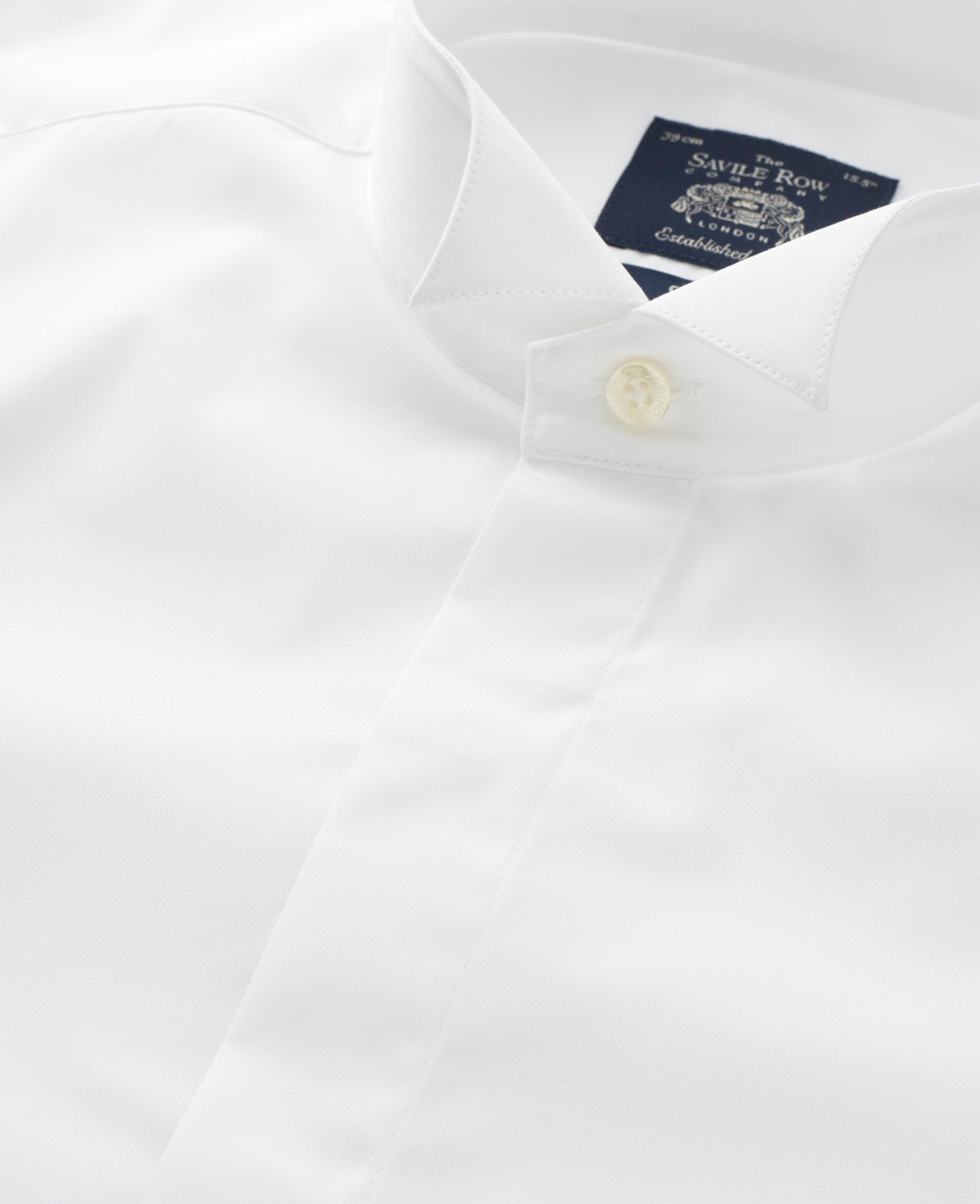 Men's White Wing Collar Slim Fit Dress Formal Shirt With Double Cuffs