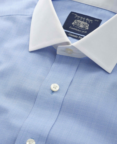 Men's Blue Cotton Poplin Prince of Wales Check Classic Fit Non-Iron Shirt With Double Cuffs collar detail