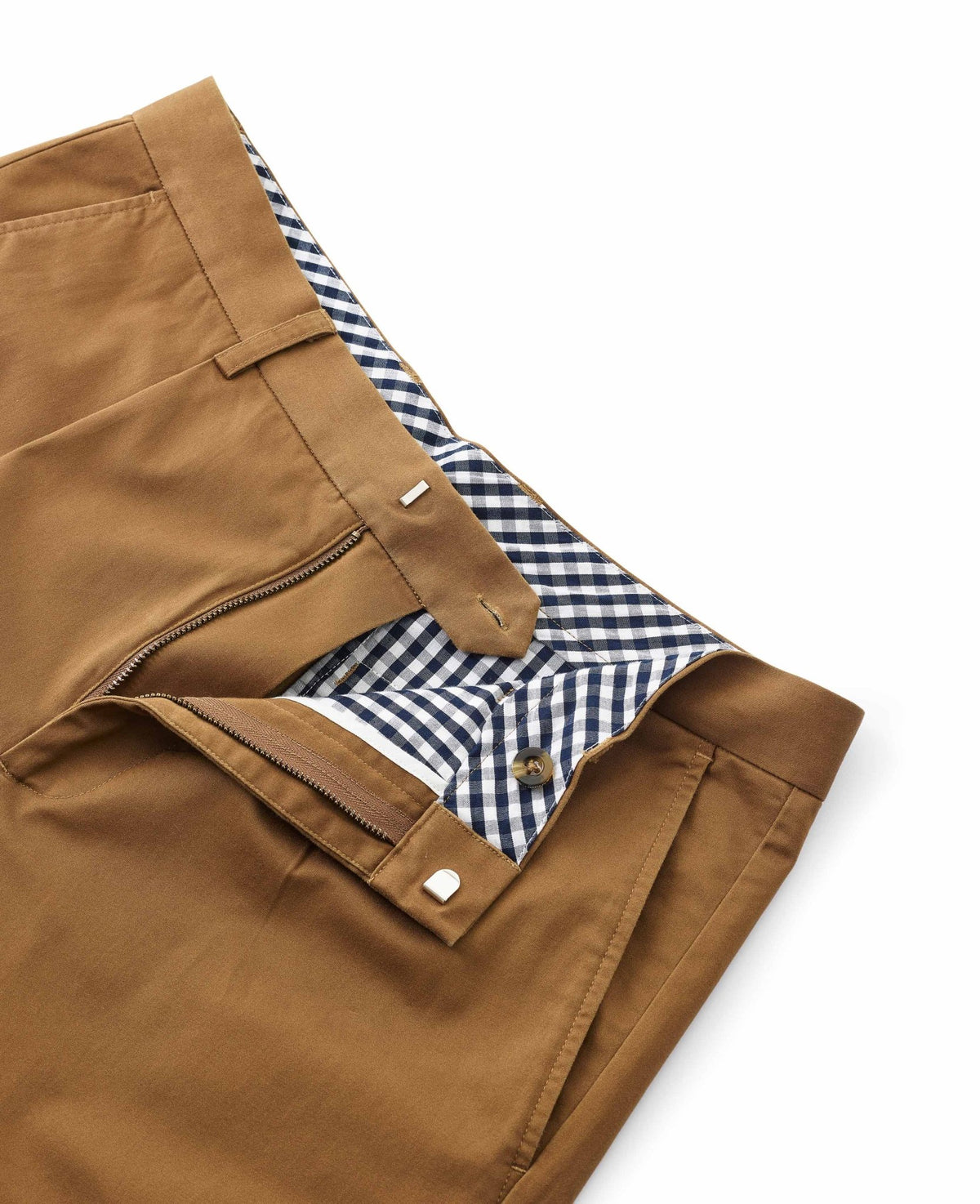 Men's Cappuccino Brown Pleat Front Chinos waist detail