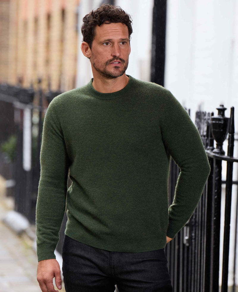 Men's Green Merino Wool Cashmere Crew Neck Jumper model shot 2