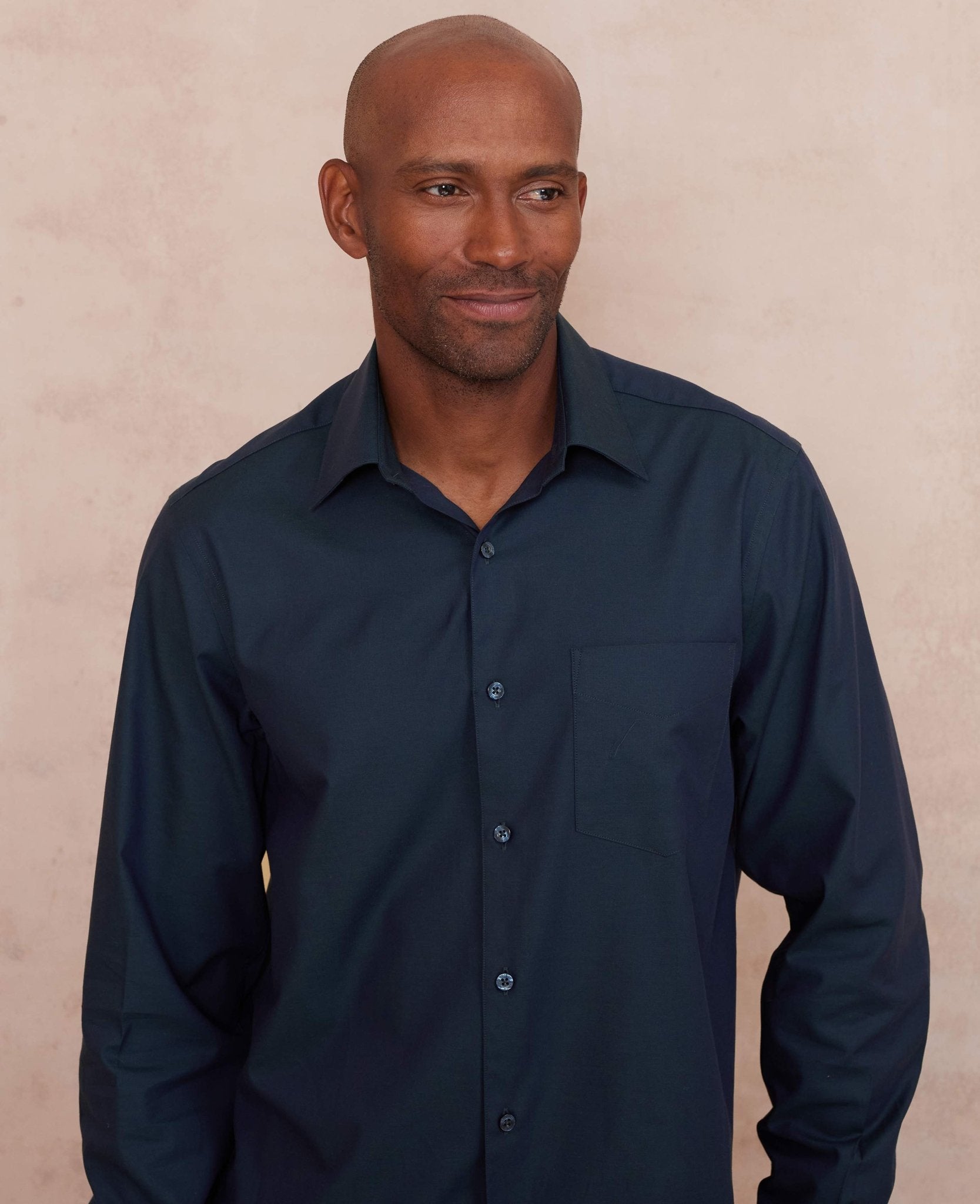 Men's Navy Cotton Herringbone Classic Fit Formal Shirt With Single
