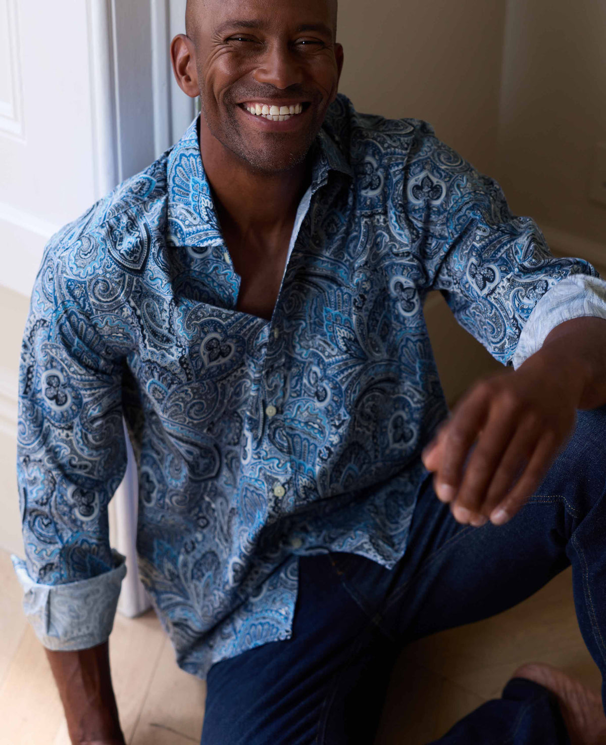 Navy Cotton Poplin Classic Fit Paisley Smart Casual Shirt - Single Cuff