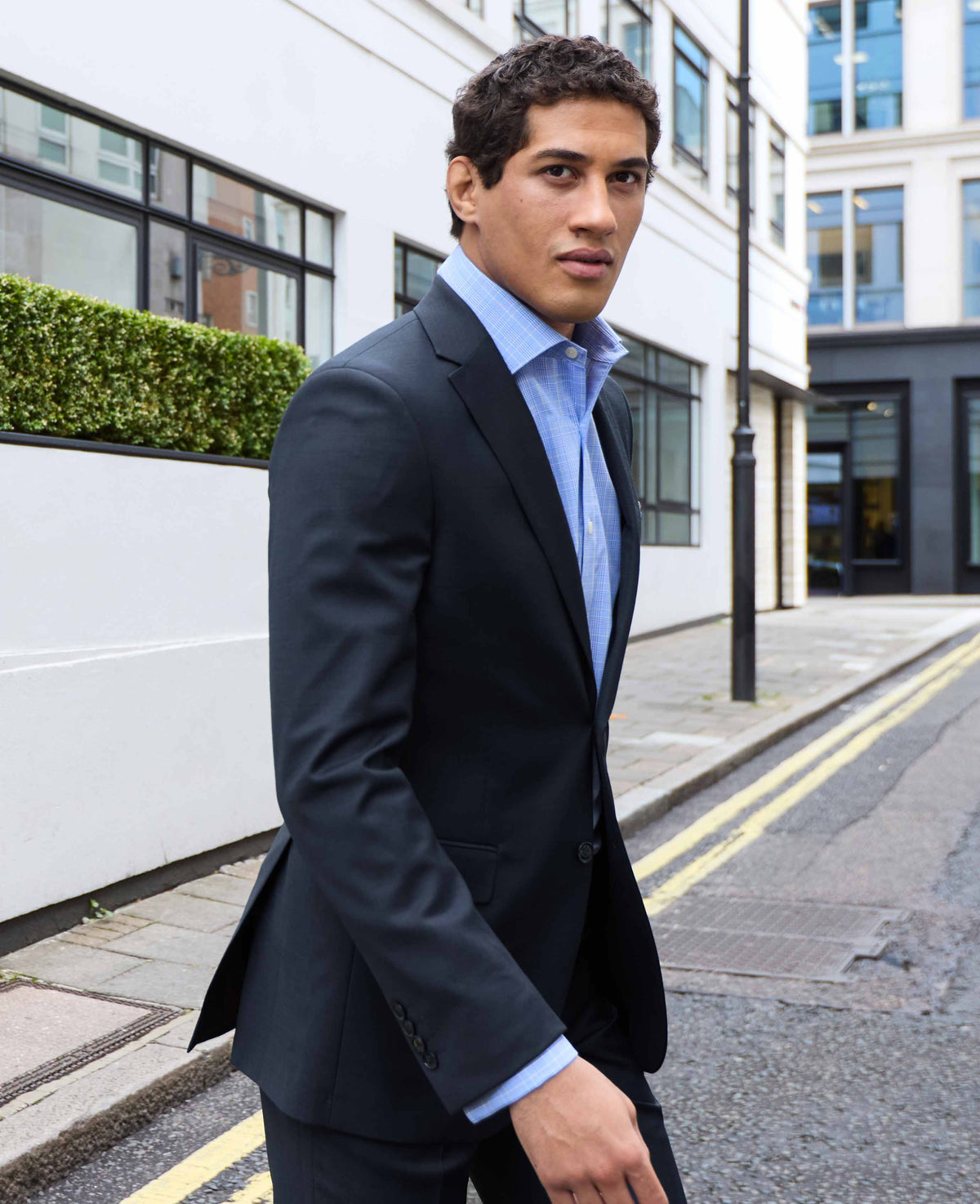Men's Dark Navy Wool Blend Tailored Suit model shot
