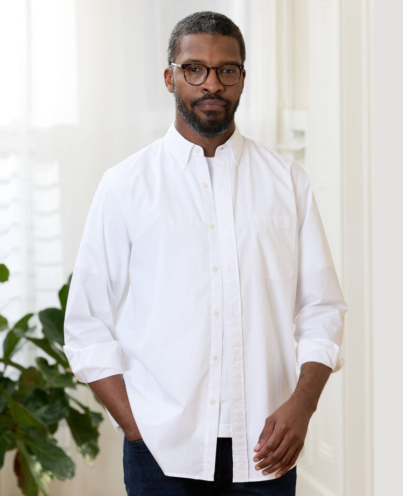 Men's White Cotton Poplin Classic Fit Button-Down Smart Casual Shirt model shot