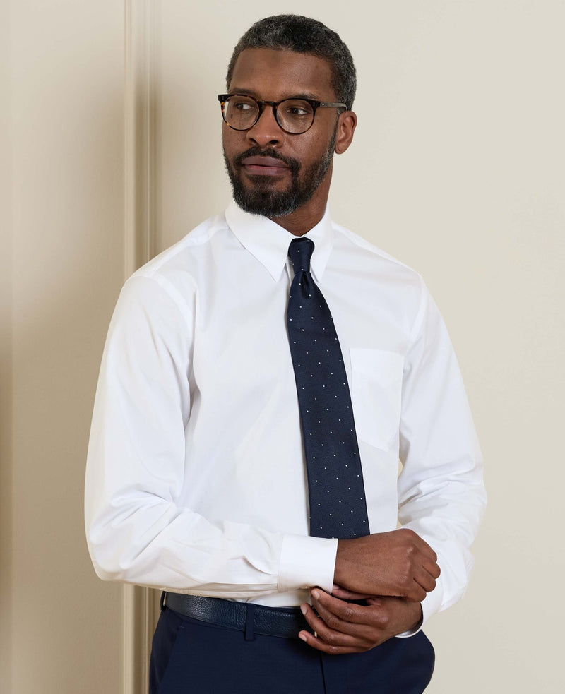 Men's White Cotton Poplin Tab Collar Classic Fit Formal Shirt With Single Cuffs model shot