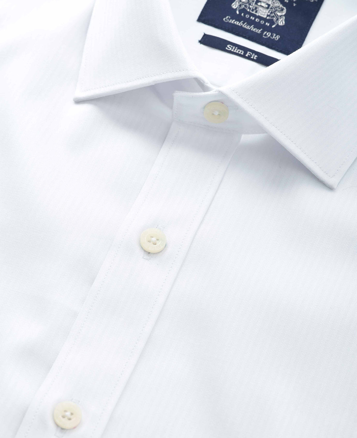 Men's White Herringbone Cotton Slim Fit Formal Shirt With Single Cuffs collar detail