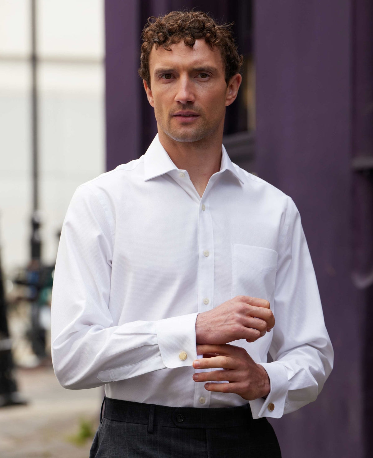 Men's White Textured Cotton Classic Fit Formal Shirt - Double Cuff model shot