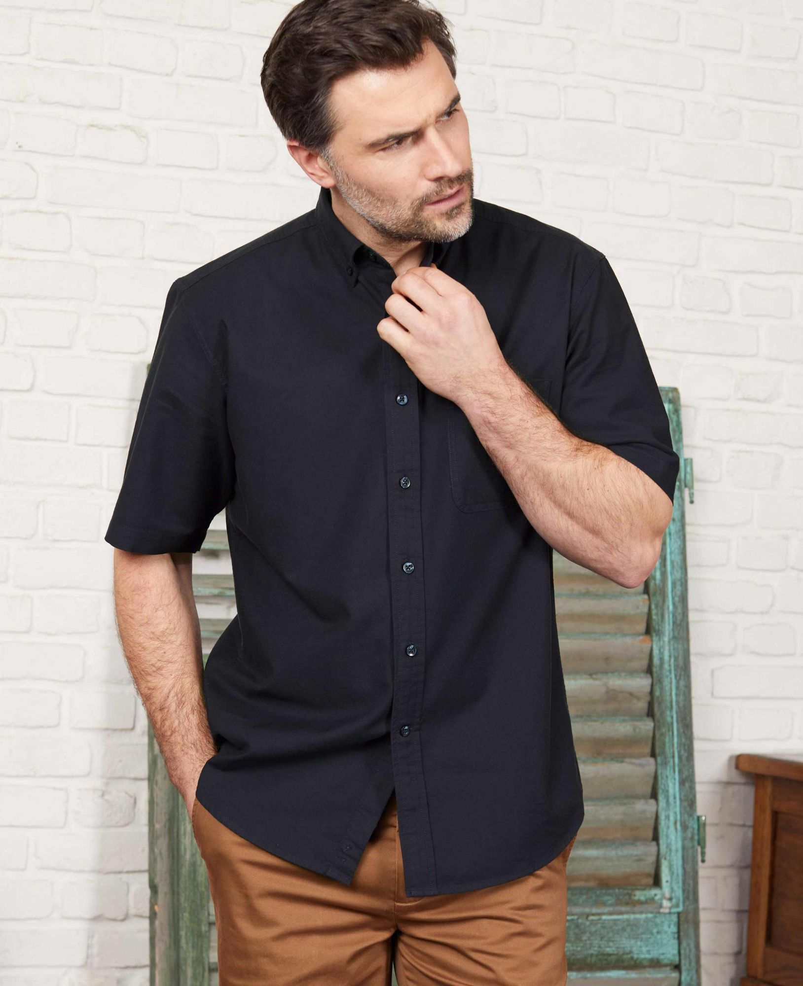 Dark Navy Classic Fit Short Sleeve Oxford Shirt L