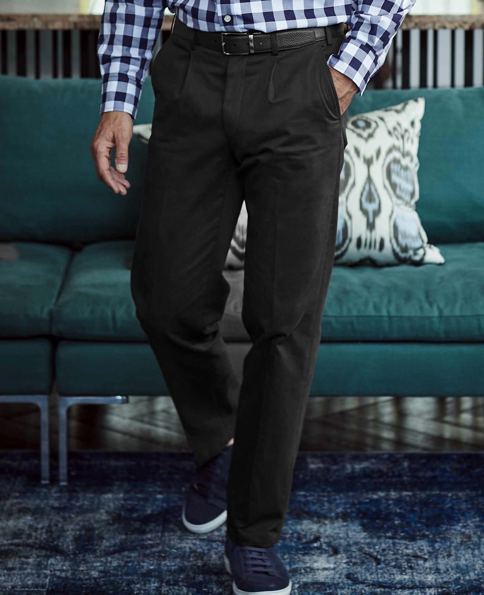 Black Pleat Front Stretch Cotton Classic Fit Chinos 36